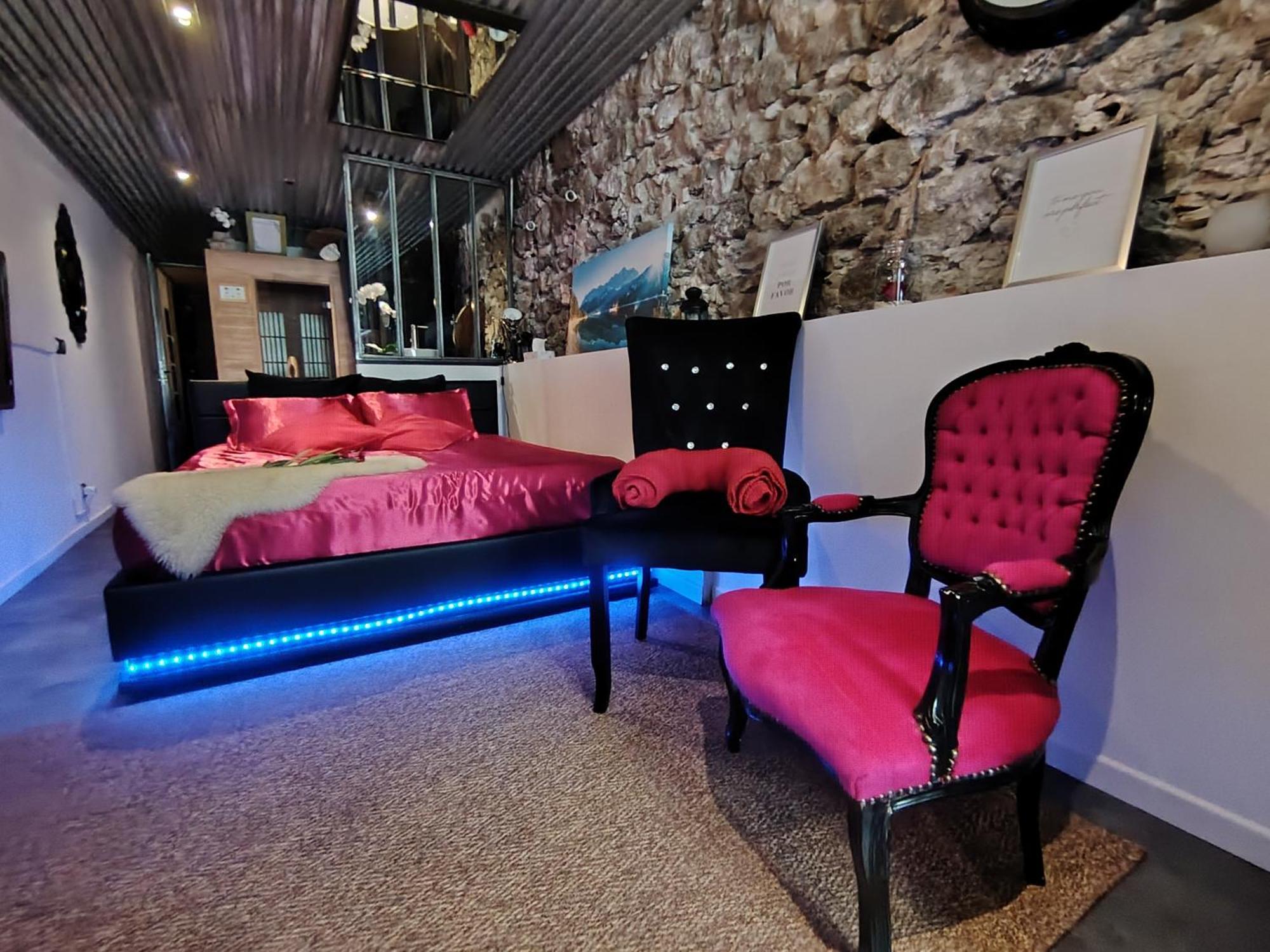 Sweet Loft Grenoble-Love Room Avec Jacuzzi & Sauna Buitenkant foto